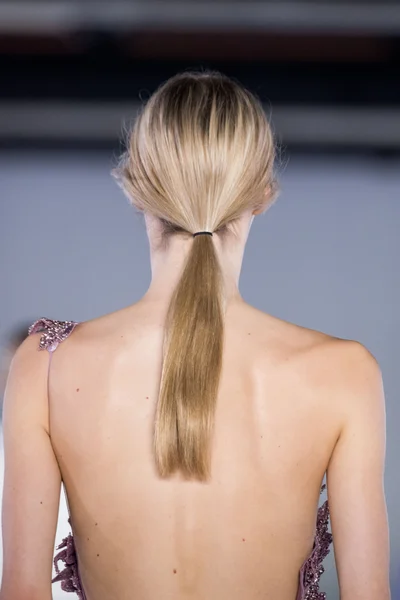 Look 150